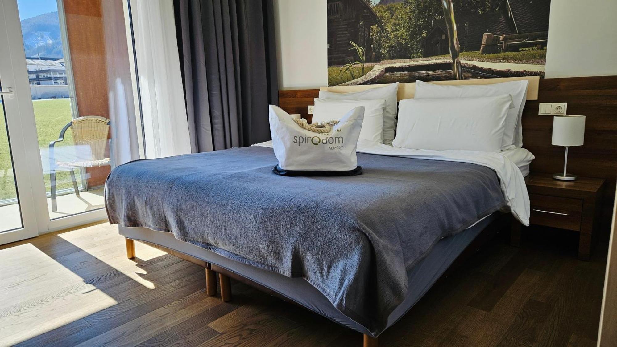 Hotel Spirodom Адмонт Экстерьер фото