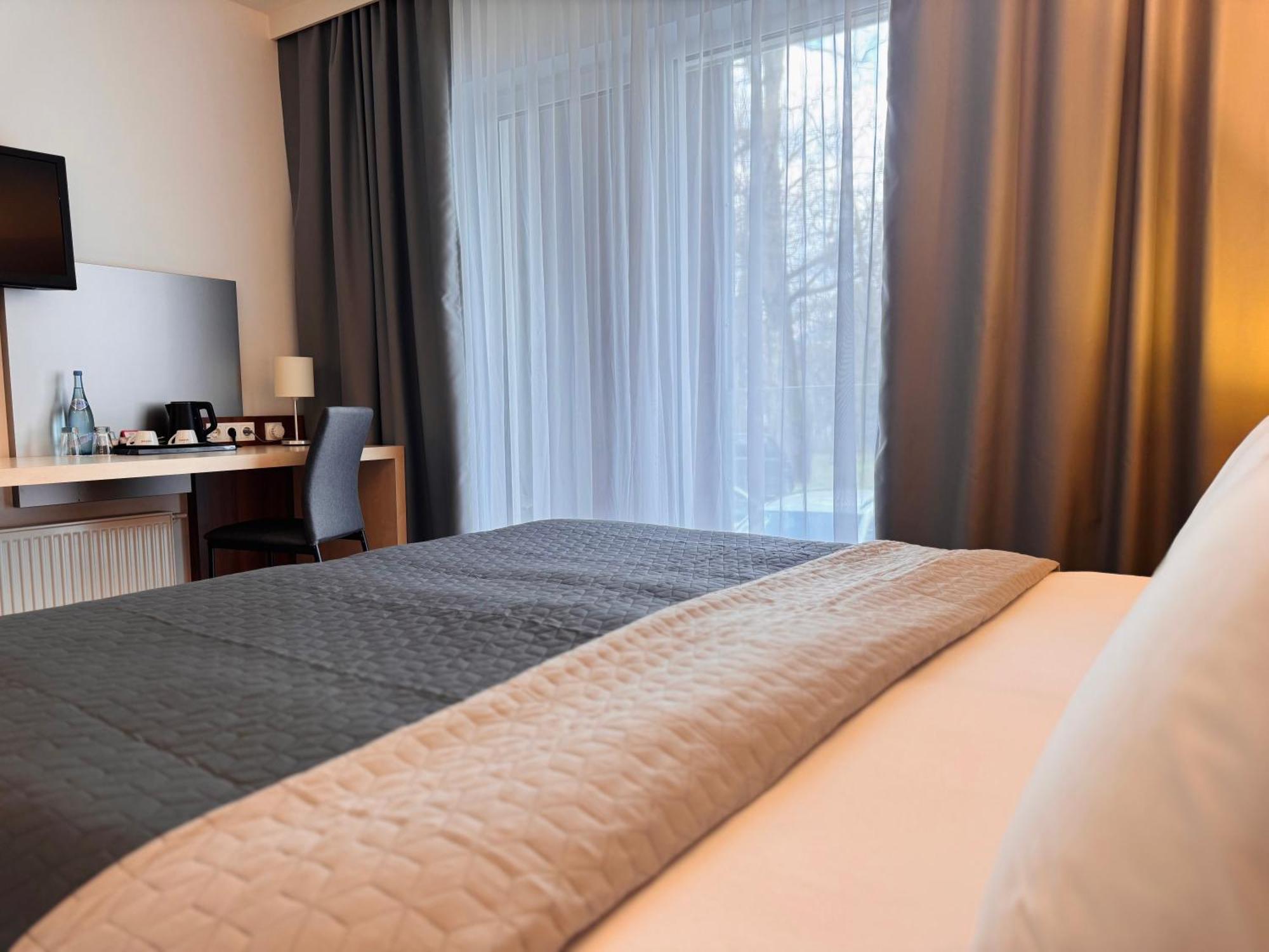 Hotel Spirodom Адмонт Экстерьер фото