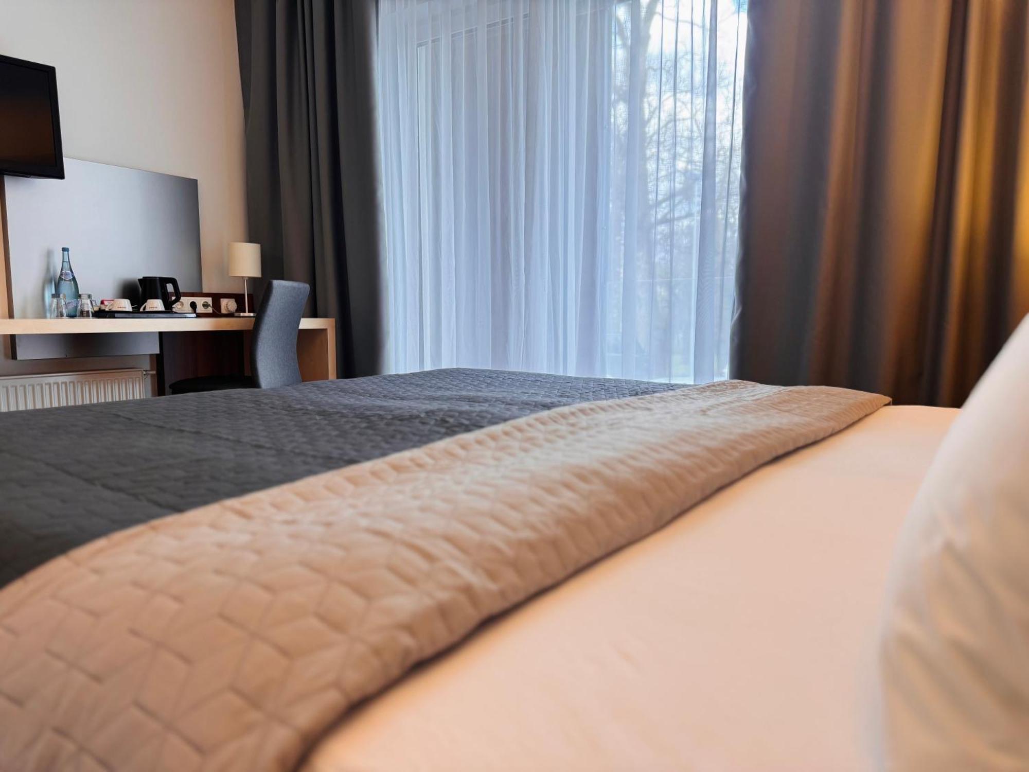 Hotel Spirodom Адмонт Экстерьер фото
