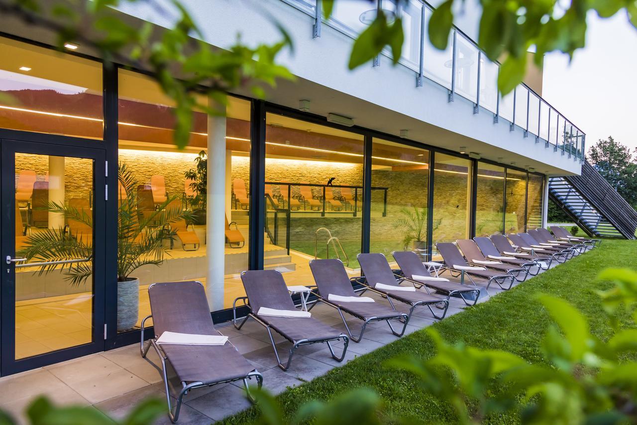 Hotel Spirodom Адмонт Экстерьер фото